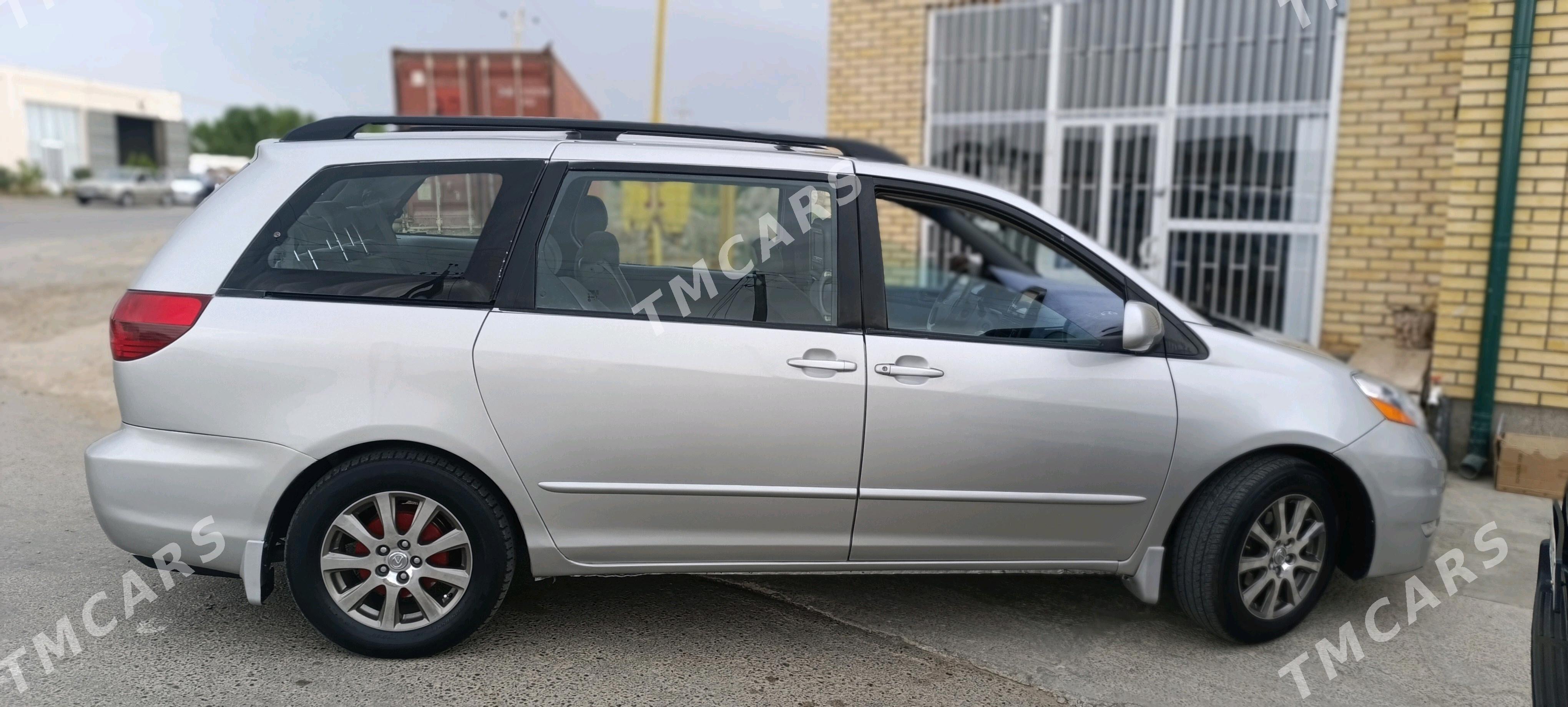 Toyota Sienna 2005 - 175 000 TMT - Туркменабат - img 9