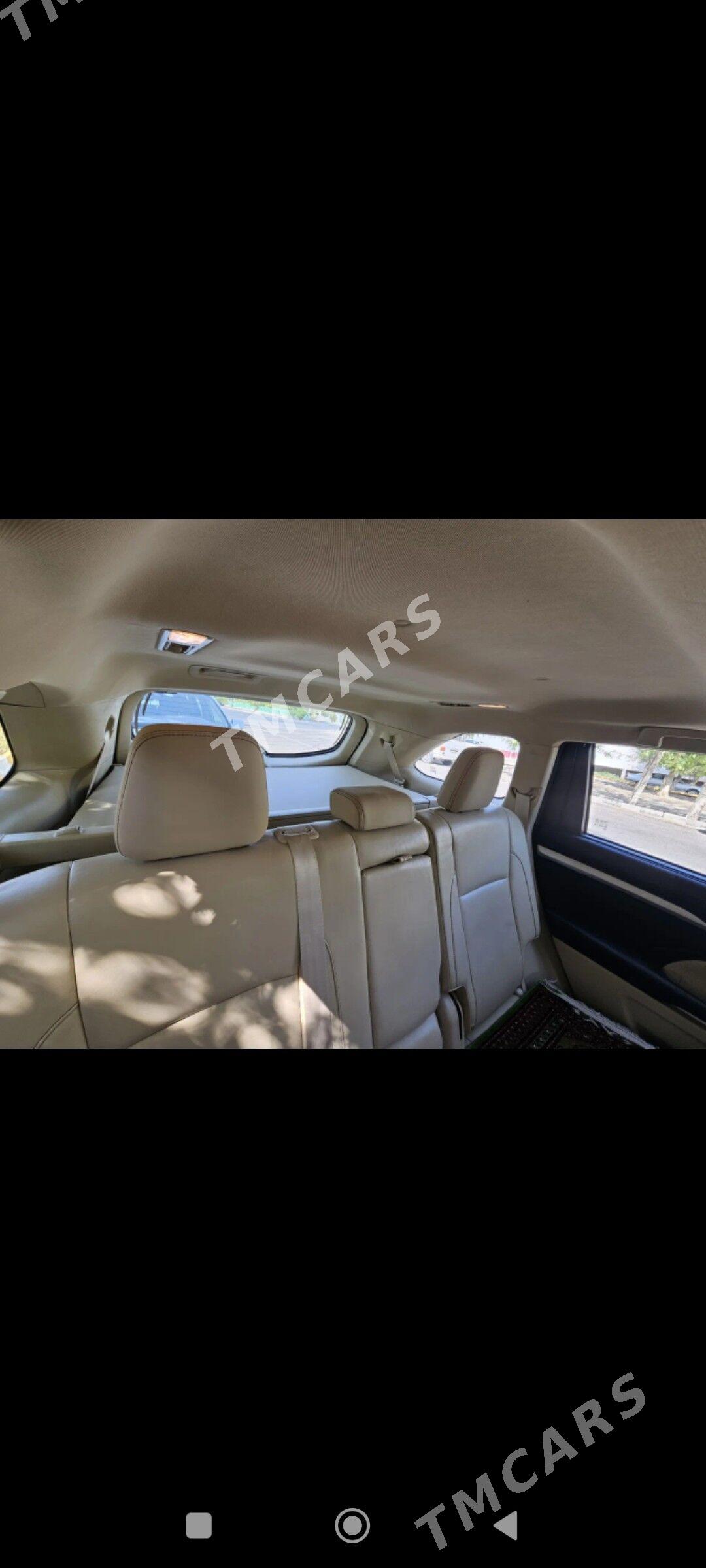 Toyota Highlander 2015 - 400 000 TMT - Мары - img 7