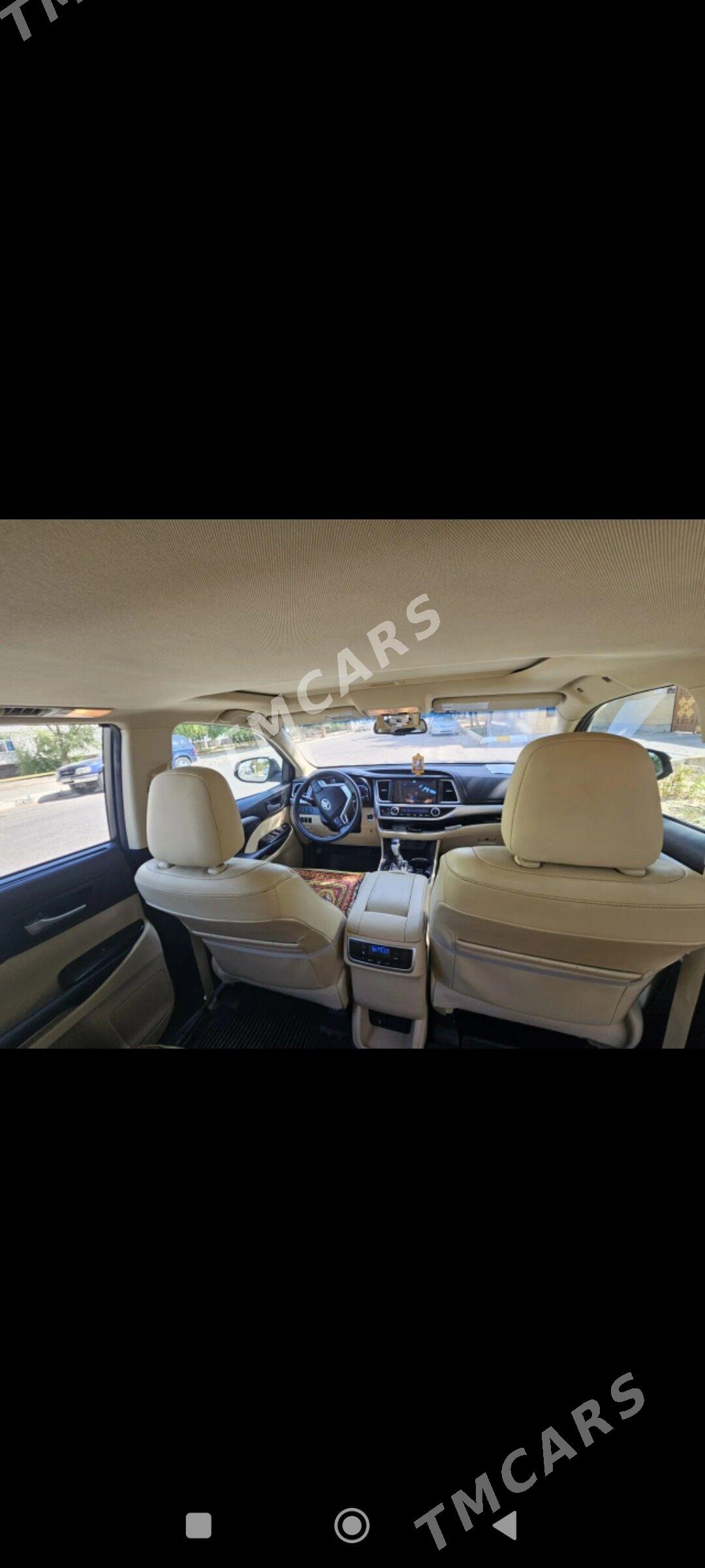 Toyota Highlander 2015 - 400 000 TMT - Мары - img 6