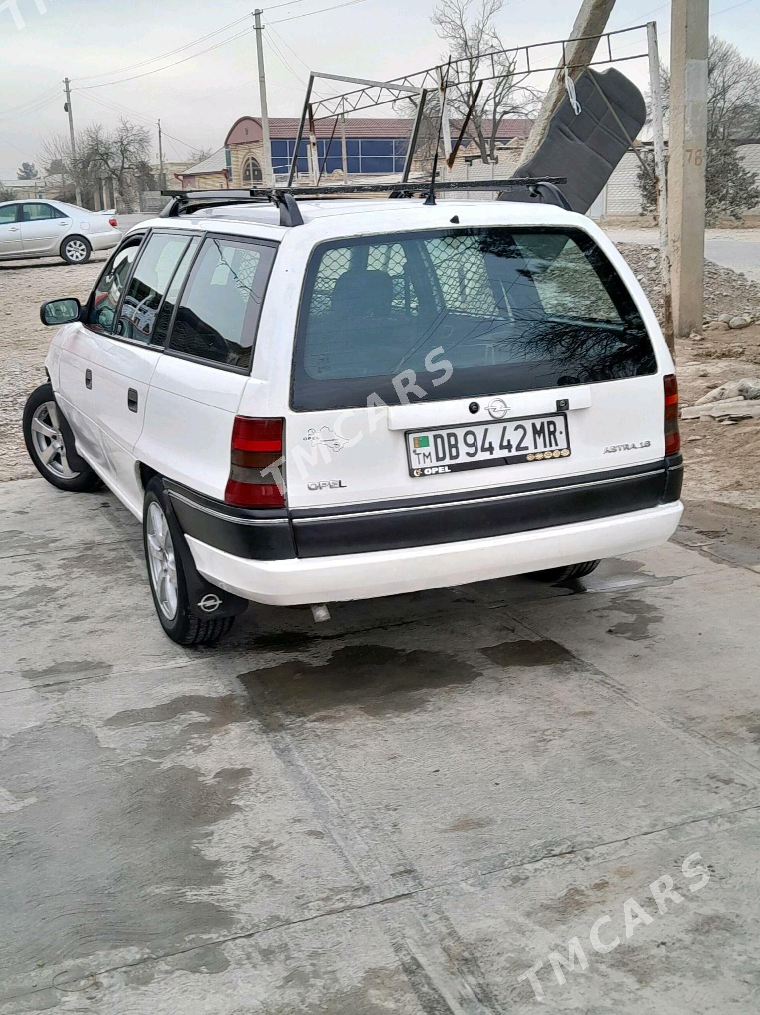 Opel Astra 1995 - 40 000 TMT - Mary - img 3