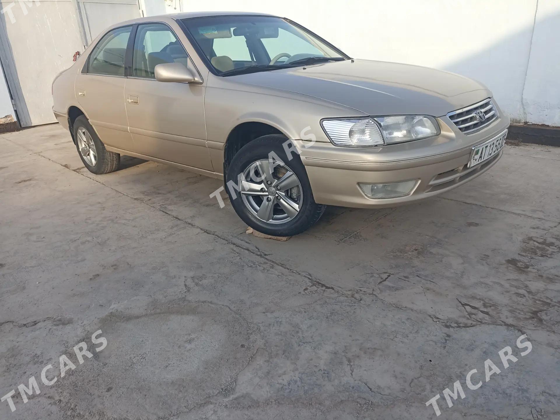 Toyota Camry 2001 - 130 000 TMT - Boldumsaz - img 4
