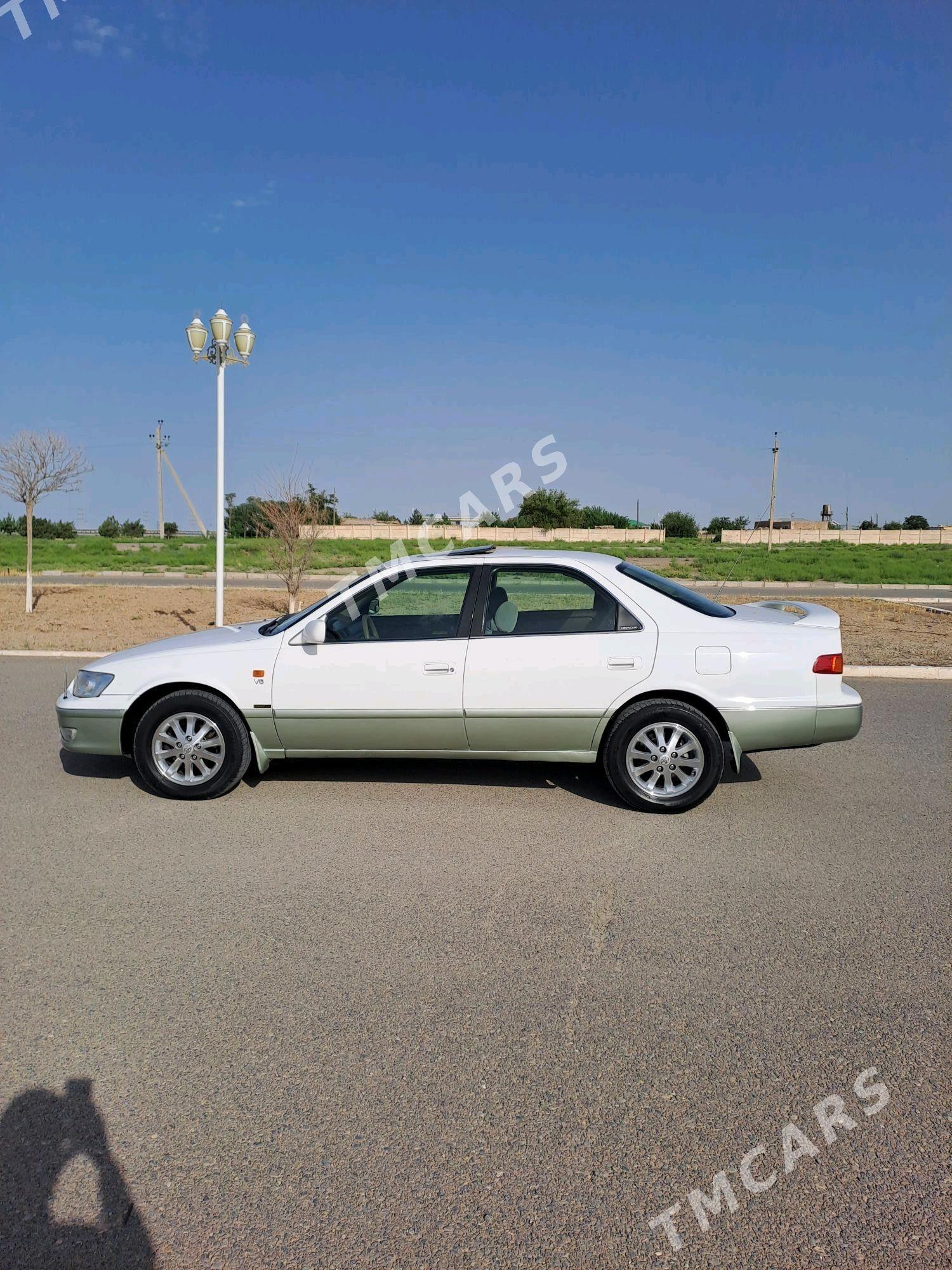 Toyota Camry 2001 - 155 000 TMT - Кака - img 8