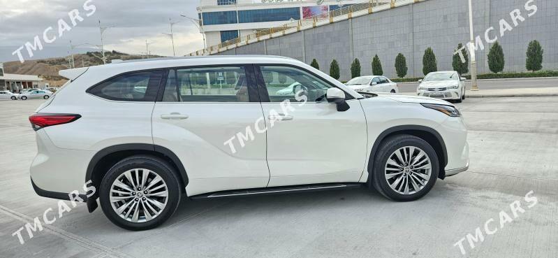 Toyota Highlander 2021 - 905 000 TMT - Aşgabat - img 5