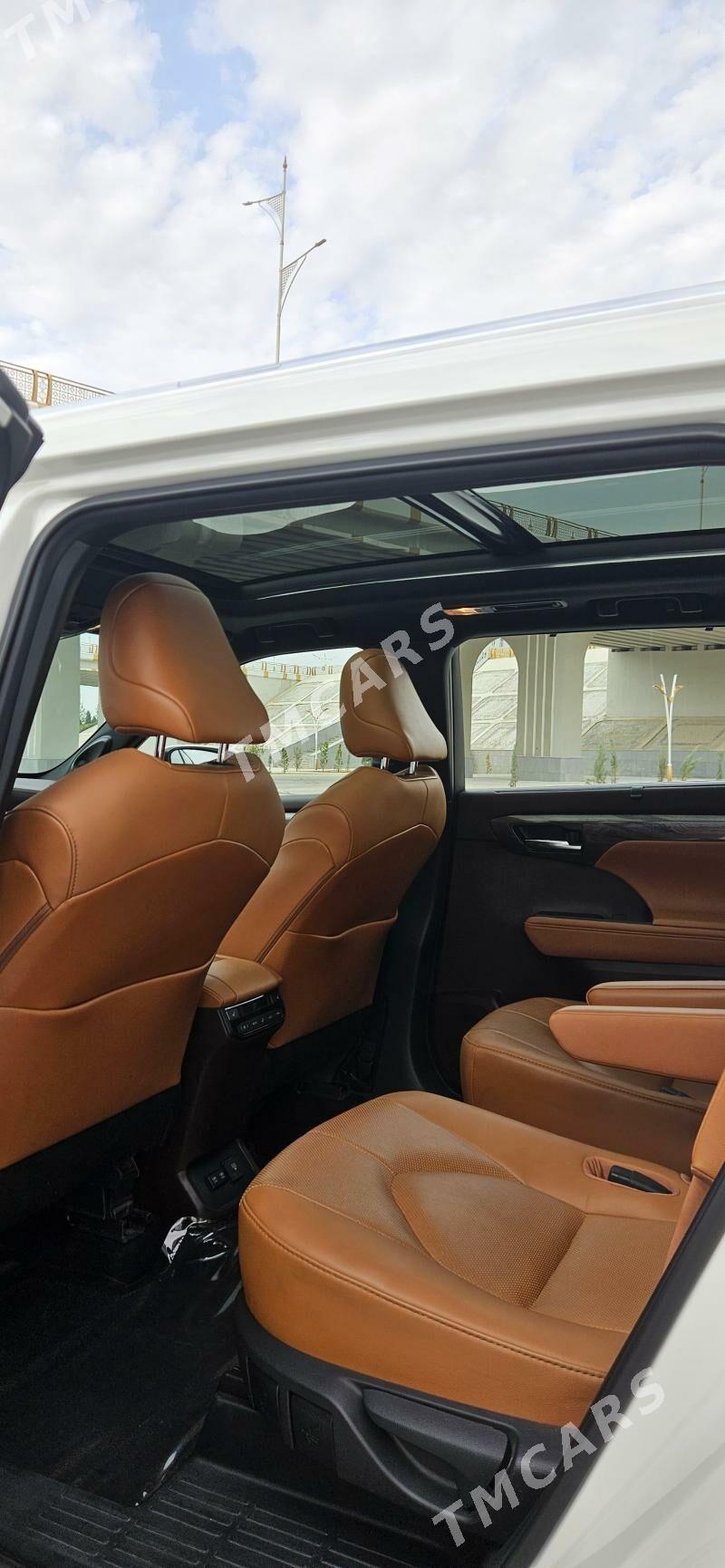 Toyota Highlander 2021 - 905 000 TMT - Aşgabat - img 3