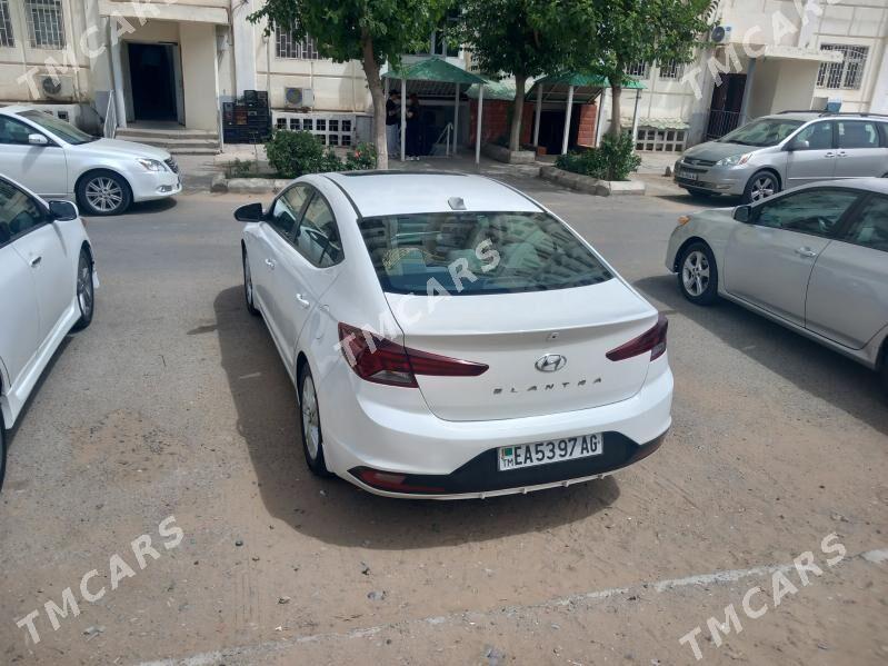 Hyundai Elantra 2020 - 182 000 TMT - Ашхабад - img 2
