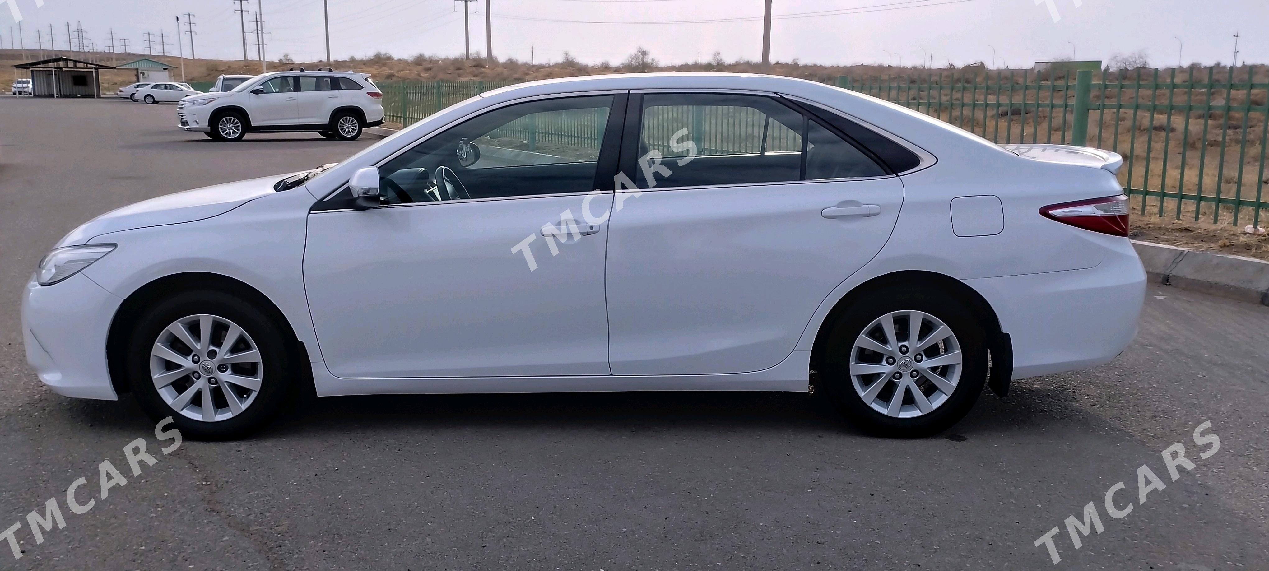 Toyota Camry 2017 - 214 000 TMT - Aşgabat - img 3