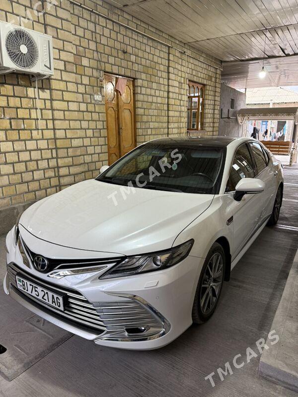 Toyota Camry 2023 - 670 000 TMT - Aşgabat - img 4