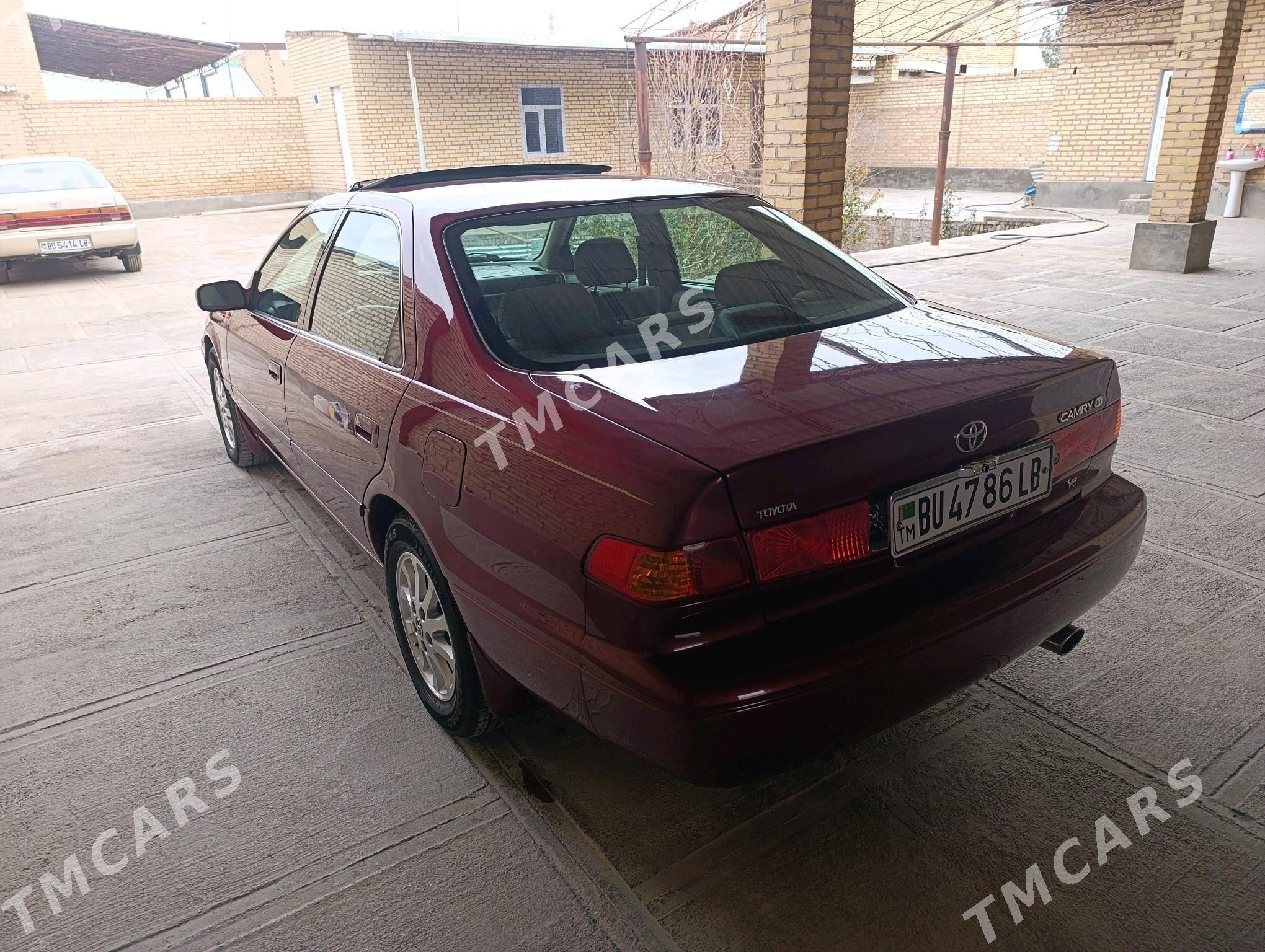 Toyota Camry 1999 - 145 000 TMT - Kerki - img 2