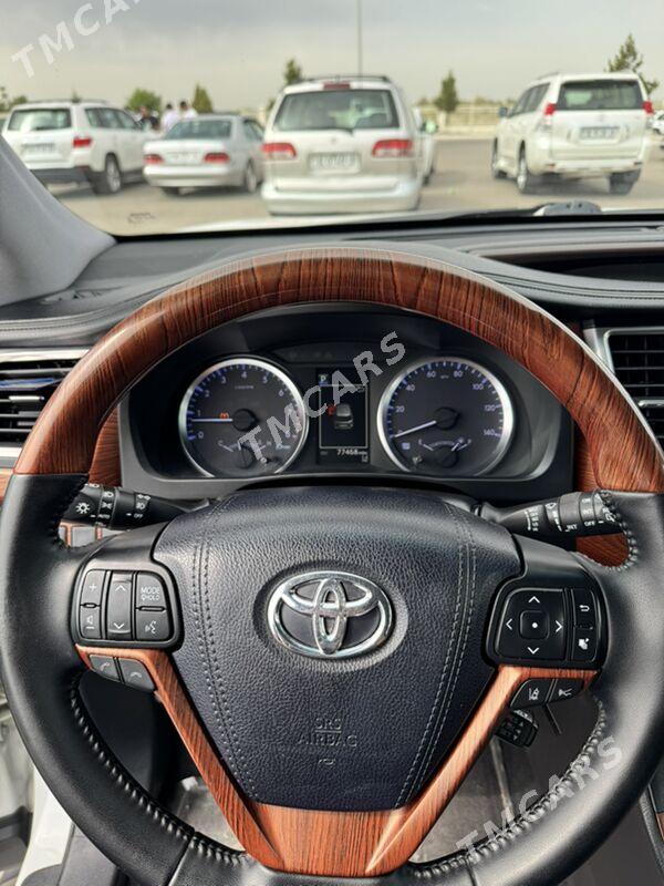 Toyota Highlander 2018 - 430 000 TMT - Туркменабат - img 10