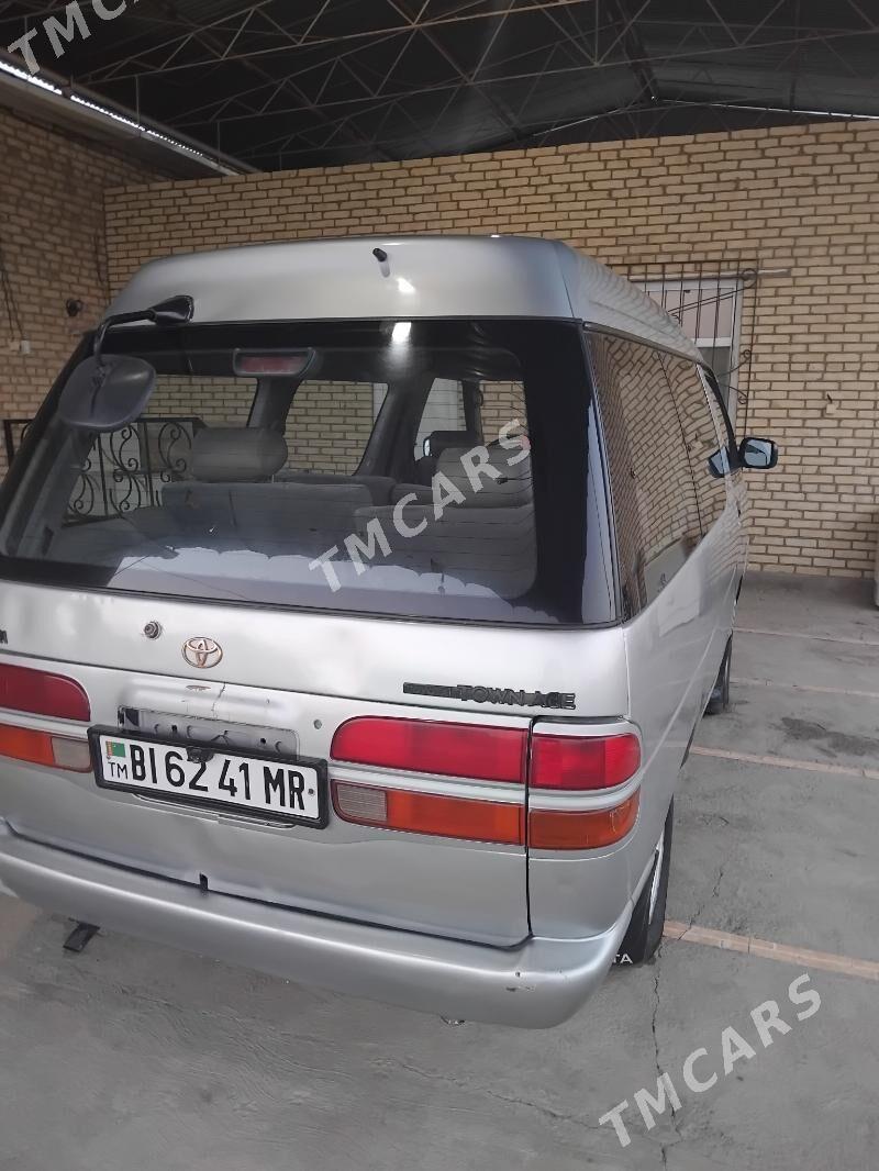 Toyota Hiace 1994 - 32 000 TMT - Байрамали - img 5