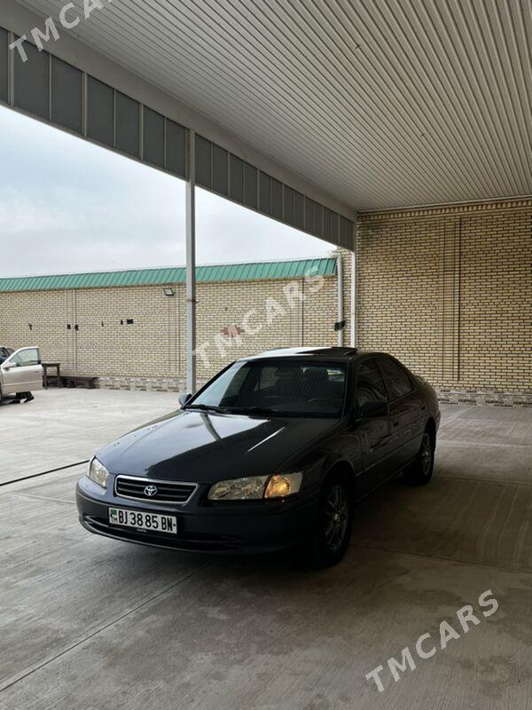 Toyota Camry 2000 - 147 000 TMT - Гызыларбат - img 1