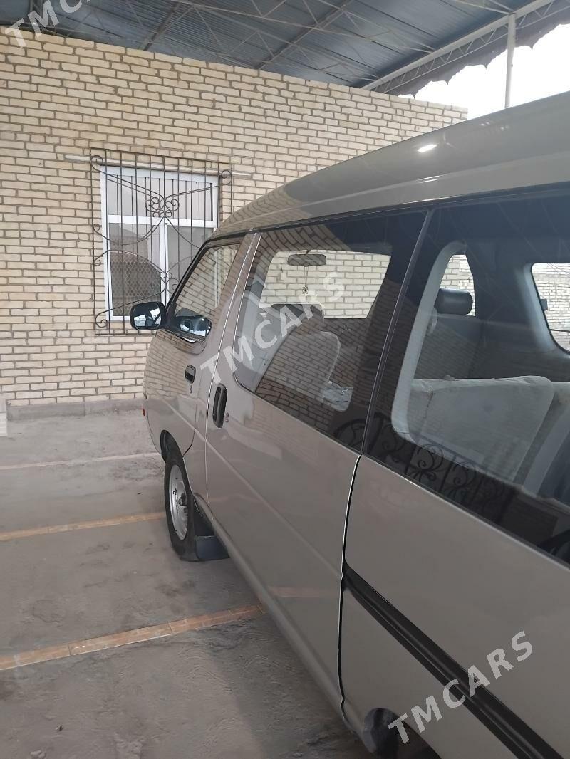 Toyota Hiace 1994 - 32 000 TMT - Байрамали - img 6