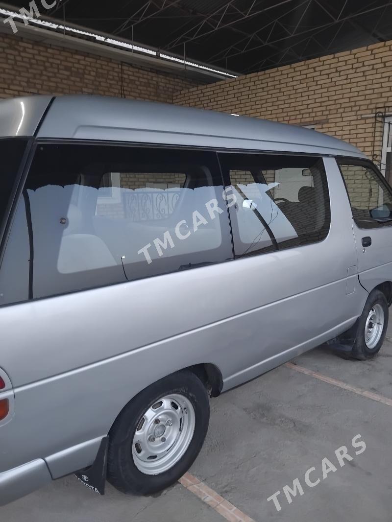 Toyota Hiace 1994 - 32 000 TMT - Байрамали - img 2