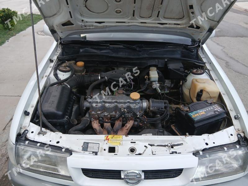 Opel Vectra 1990 - 48 000 TMT - Änew - img 9