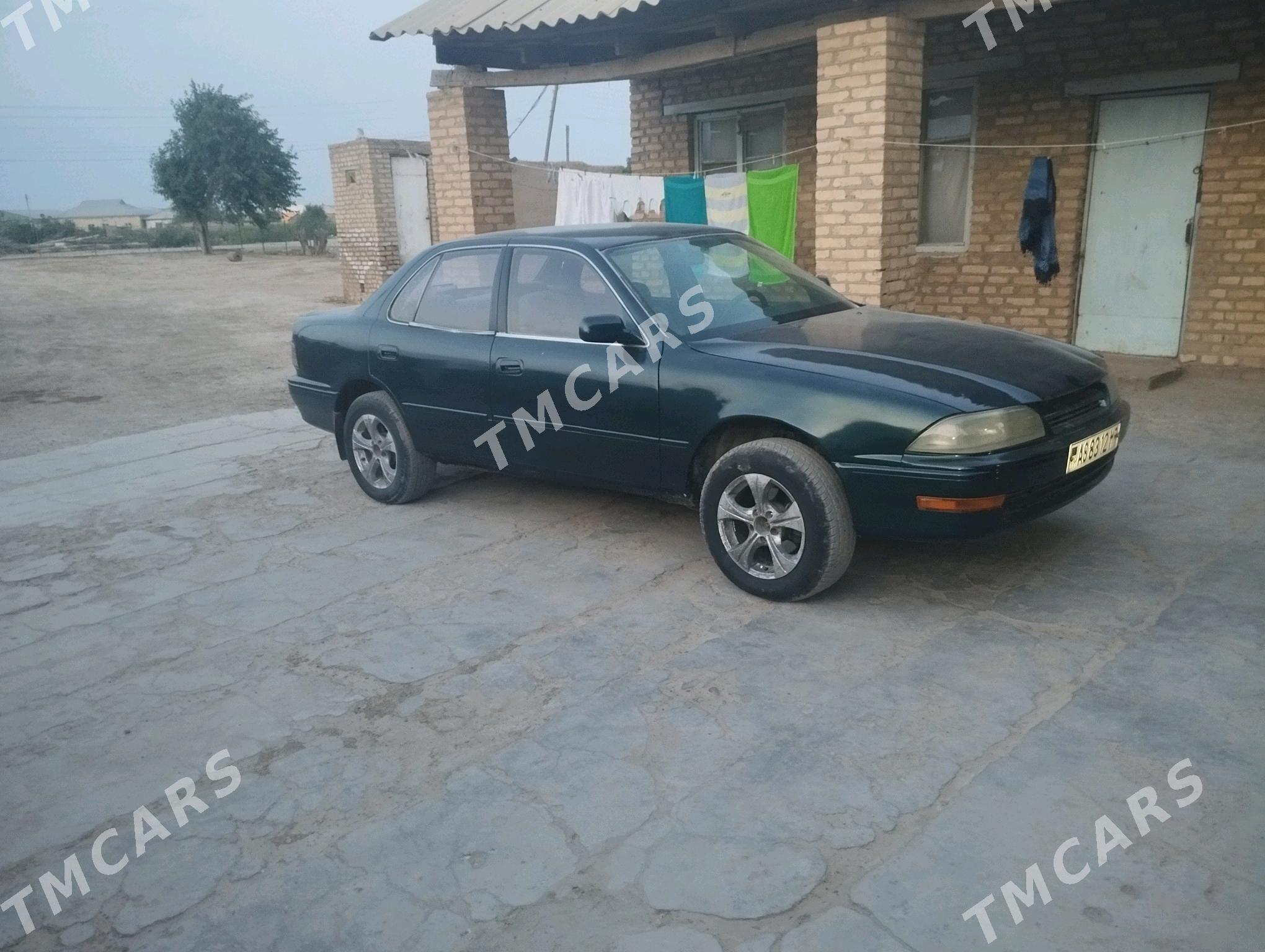 Toyota Camry 1993 - 30 000 TMT - Байрамали - img 5