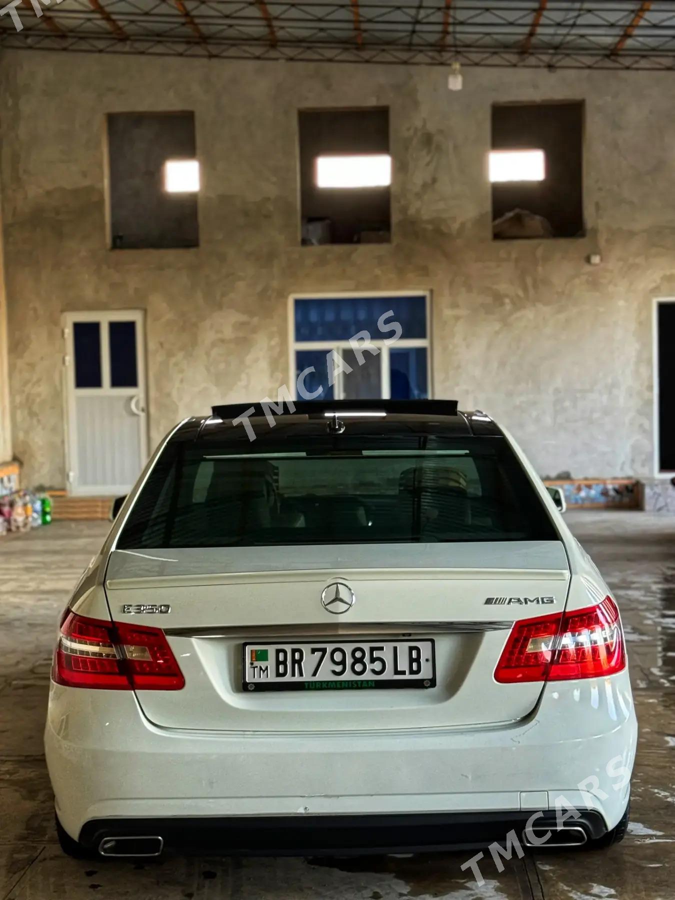Mercedes-Benz E350 2010 - 300 000 TMT - Туркменабат - img 3
