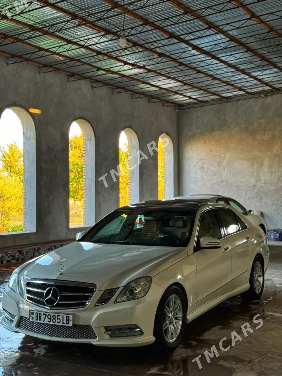 Mercedes-Benz E350 2010 - 300 000 TMT - Туркменабат - img 2