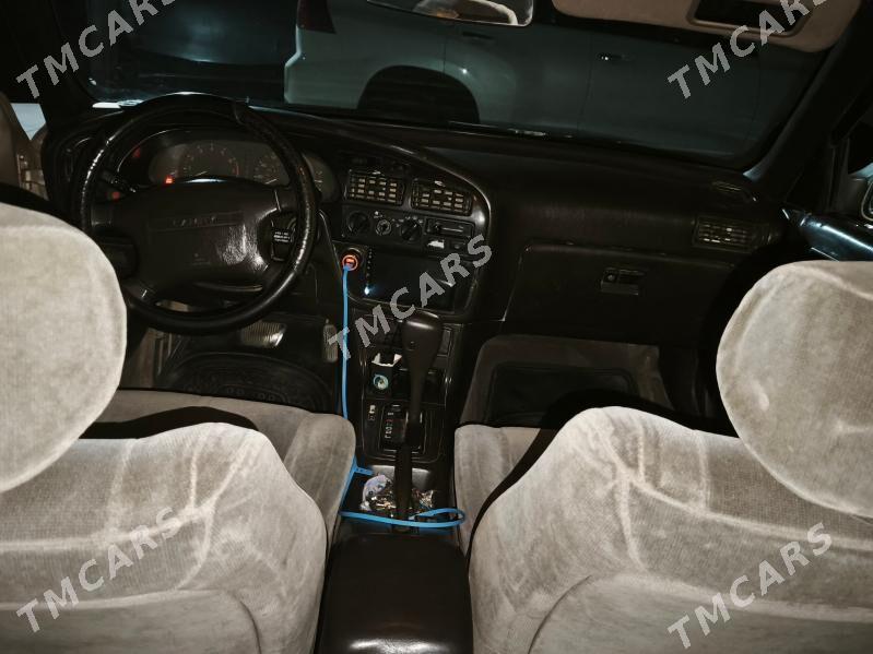 Toyota Camry 1993 - 90 000 TMT - Дашогуз - img 4