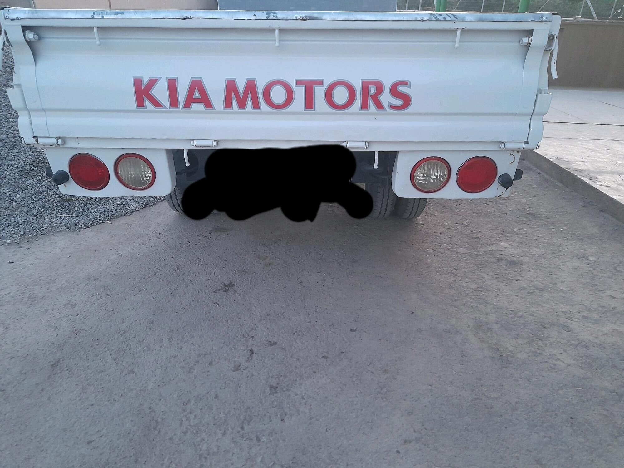 kiya bongo 4 000 TMT - Daşoguz - img 1