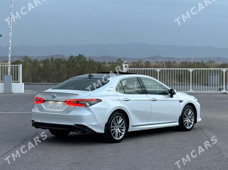 Toyota Camry 2023 - 735 000 TMT - Ашхабад - img 2