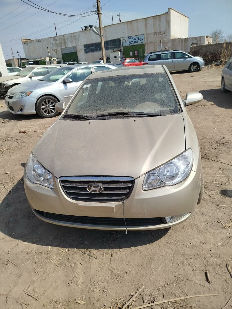 Hyundai Elantra 2010 - 160 000 TMT - Дашогуз - img 3