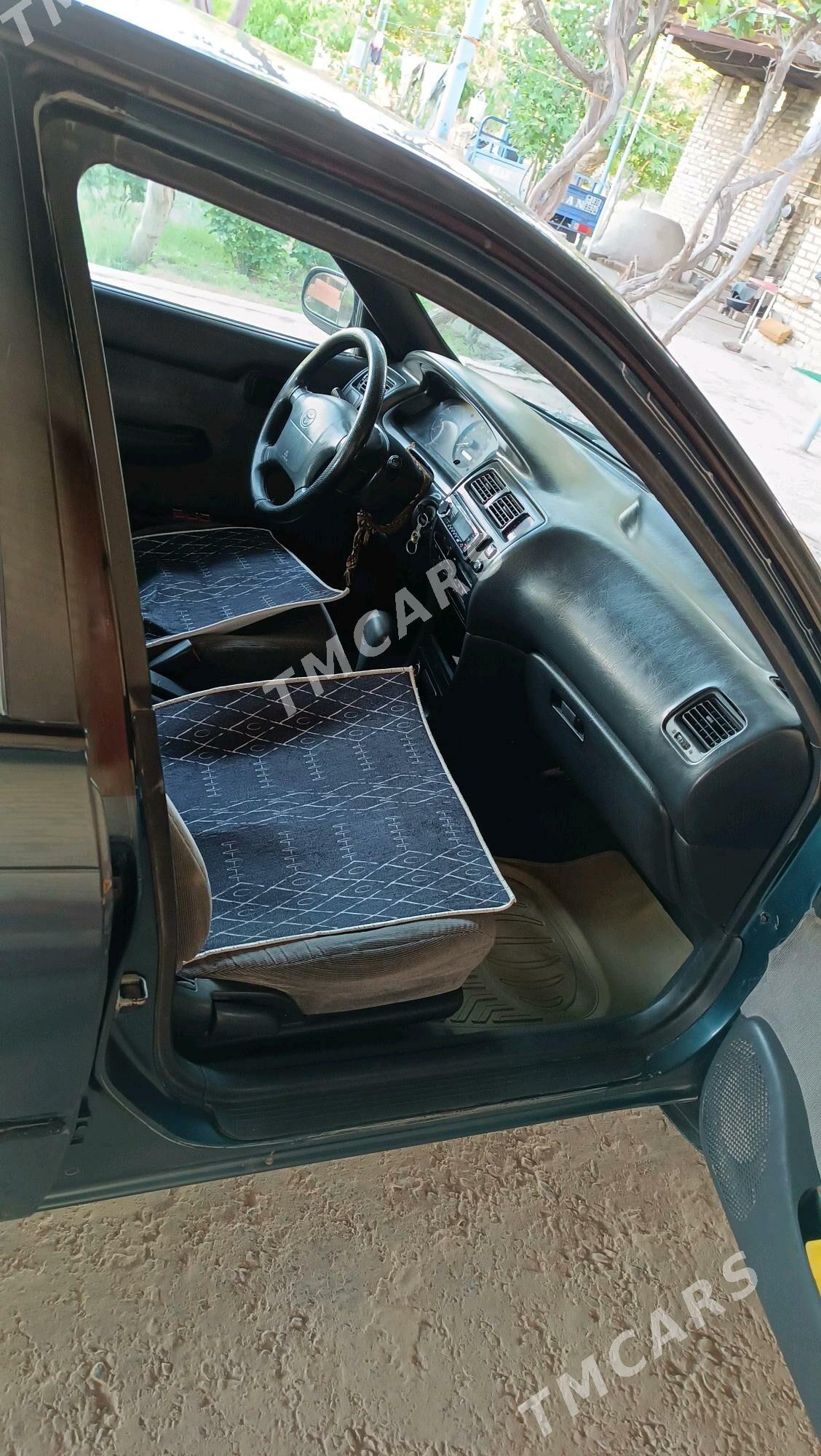 Toyota Corolla 1994 - 65 000 TMT - Saýat - img 3