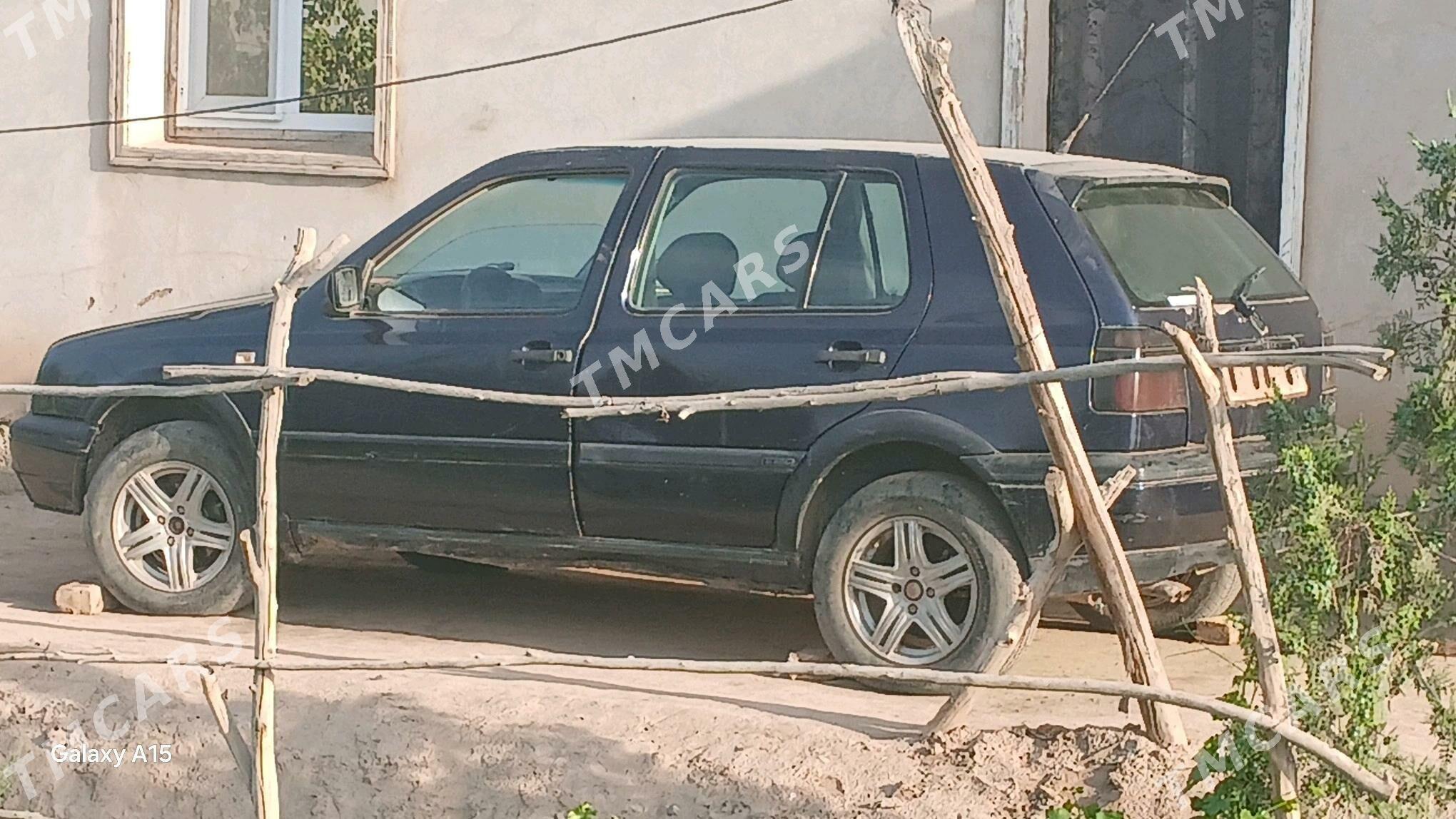 Volkswagen Passat 1993 - 6 000 TMT - Гороглы (Тагта) - img 3