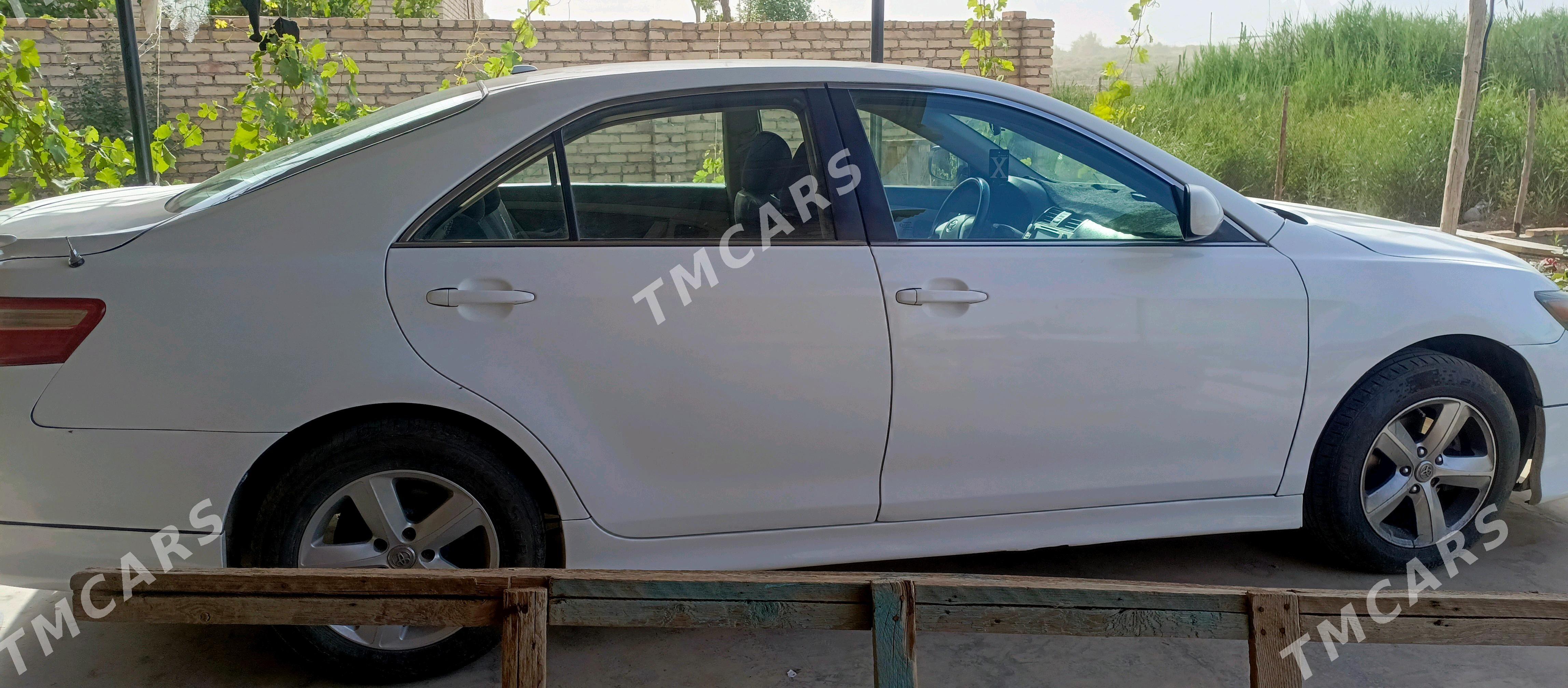 Toyota Camry 2010 - 160 000 TMT - Türkmenabat - img 4