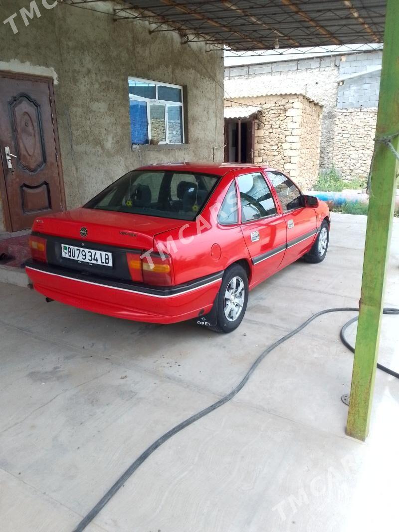 Opel Vectra 1993 - 26 000 TMT - Магданлы - img 3