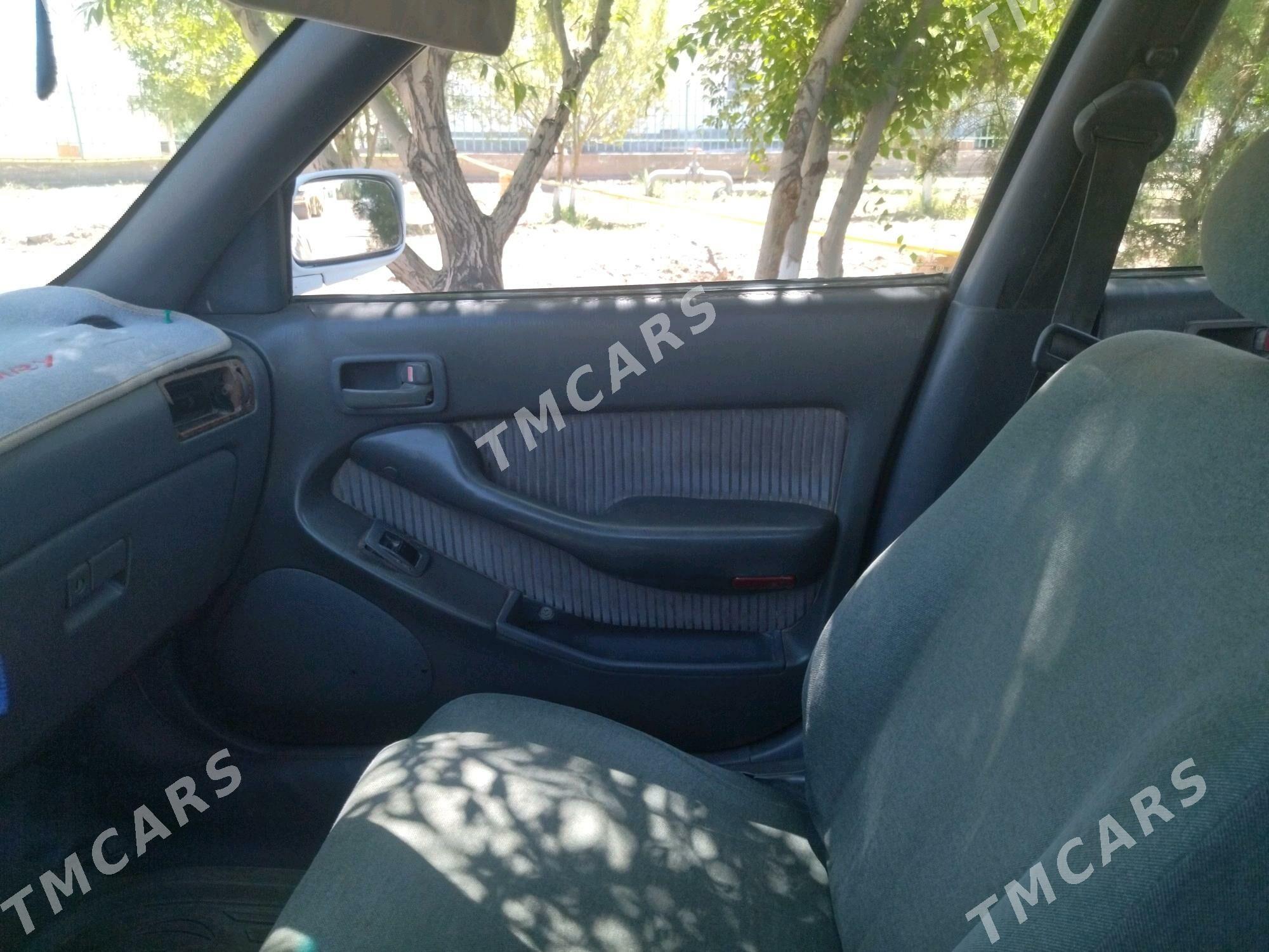 Toyota Camry 1992 - 65 000 TMT - Гороглы (Тагта) - img 3