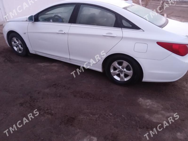 Hyundai Sonata 2010 - 120 000 TMT - Шабатский этрап - img 2