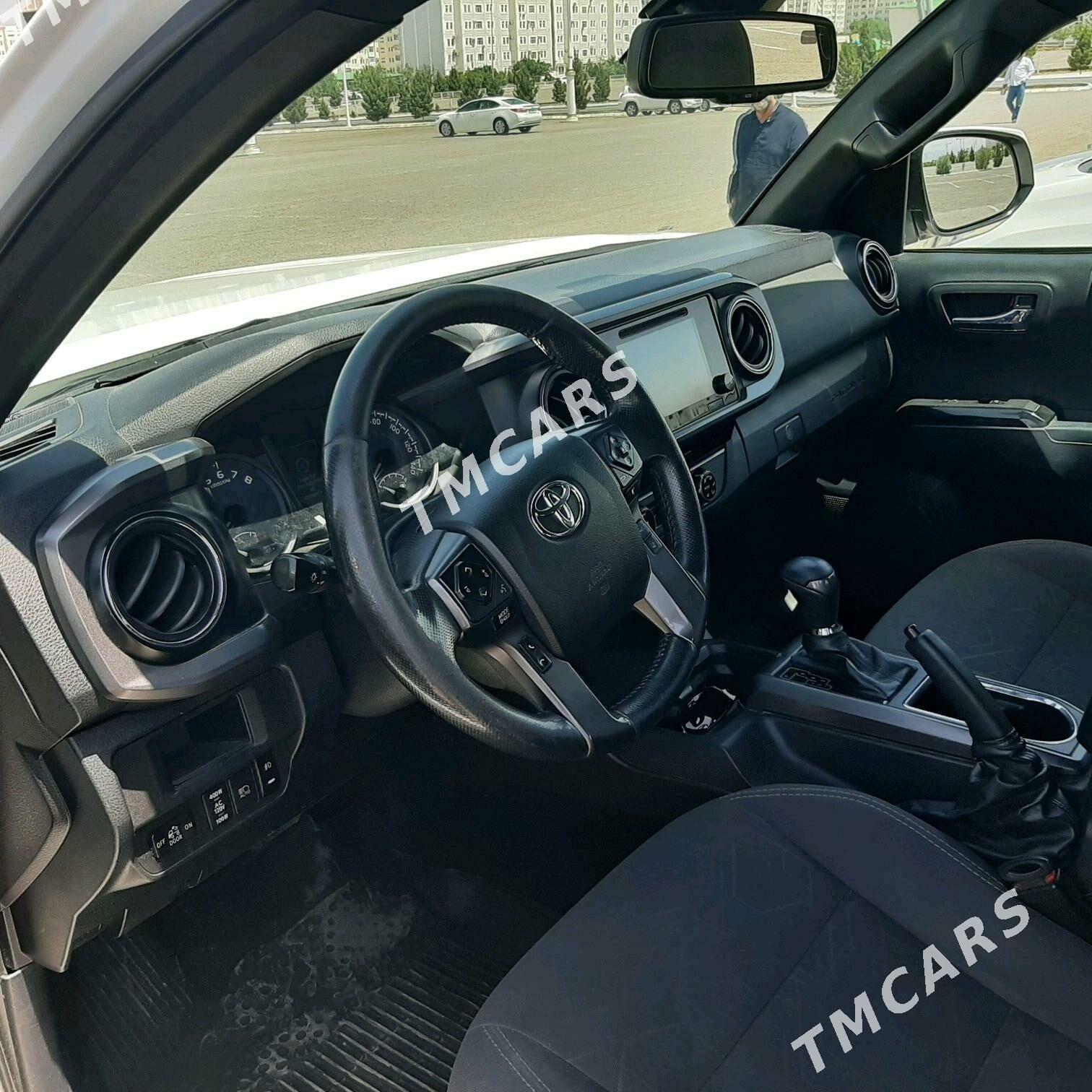 Toyota Tacoma 2018 - 415 000 TMT - Aşgabat - img 2