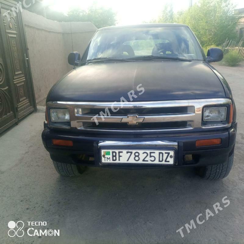Chevrolet Blazer 1995 - 60 000 TMT - Губадаг - img 3