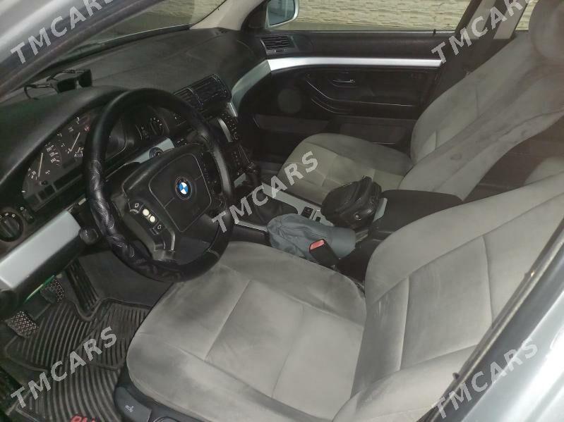 BMW E39 1997 - 120 000 TMT - Гумдаг - img 2