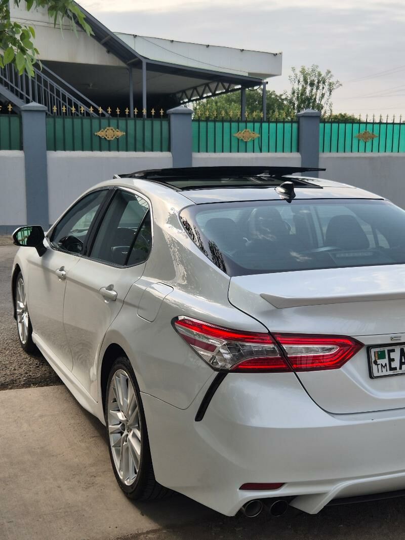 Toyota Camry 2021 - 390 000 TMT - Aşgabat - img 4