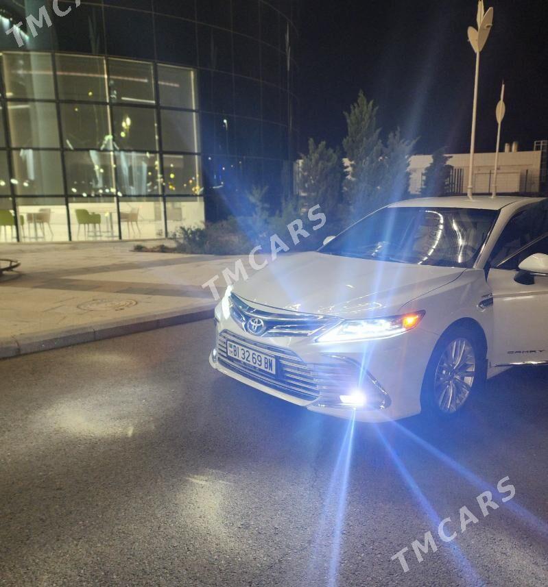 Toyota Camry Hybrid 2020 - 250 000 TMT - Türkmenbaşy - img 4