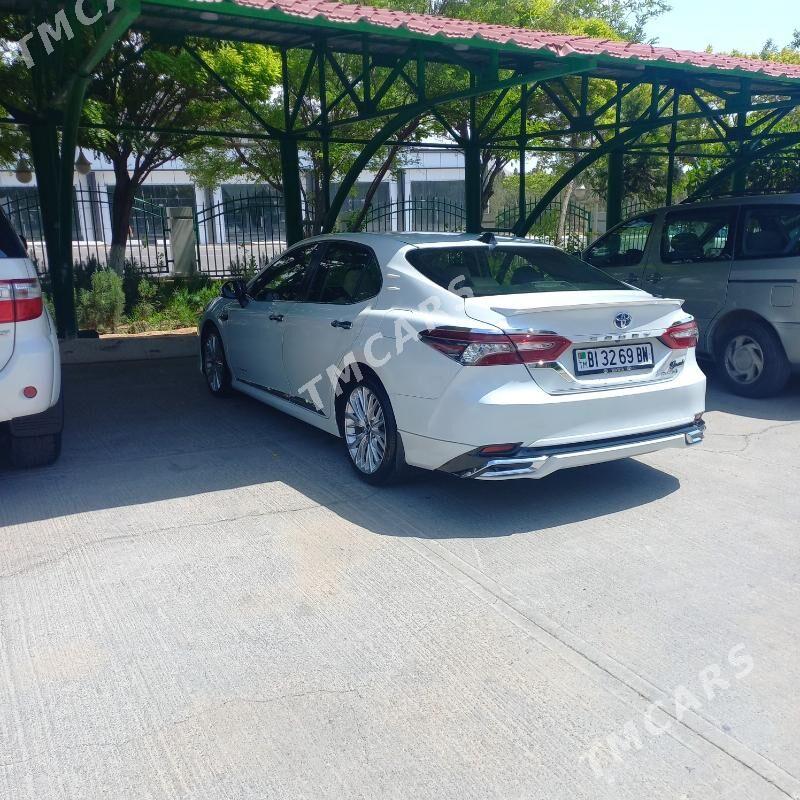 Toyota Camry Hybrid 2020 - 250 000 TMT - Türkmenbaşy - img 5