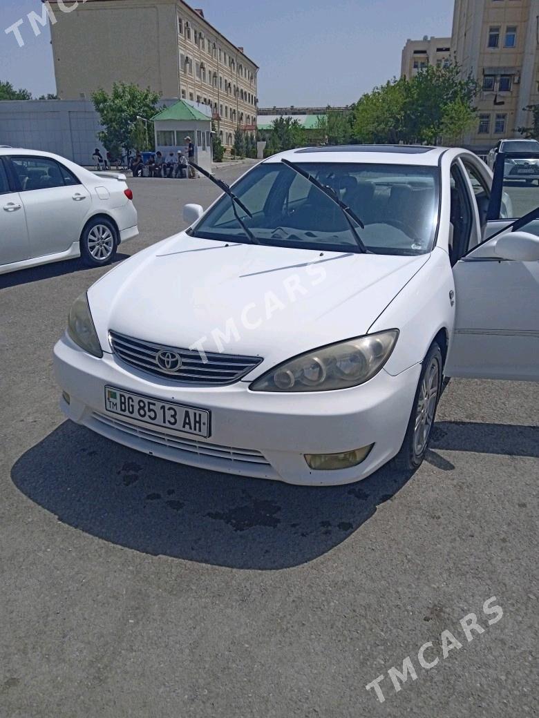 Toyota Camry 2005 - 170 000 TMT - Ак-Бугдайский этрап - img 3