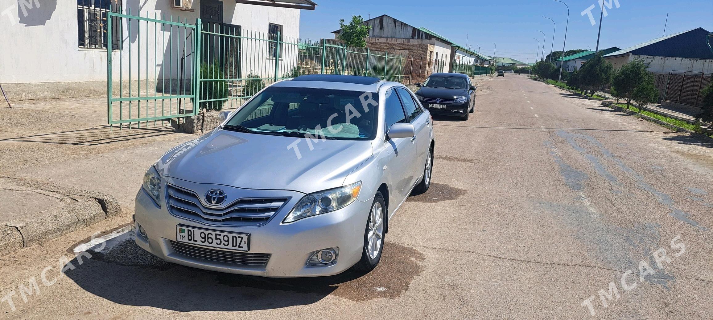 Toyota Camry 2010 - 210 000 TMT - Daşoguz - img 2