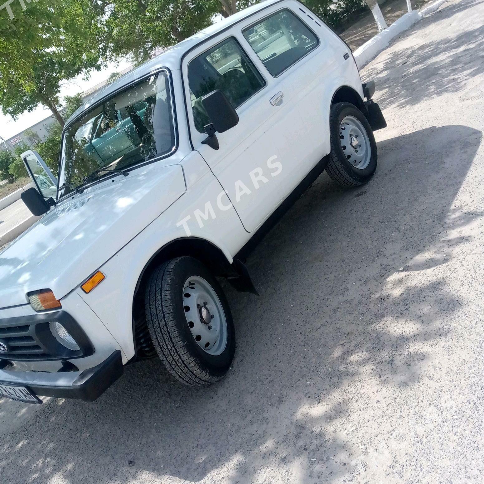 Lada Niva 2010 - 57 000 TMT - Теджен - img 3