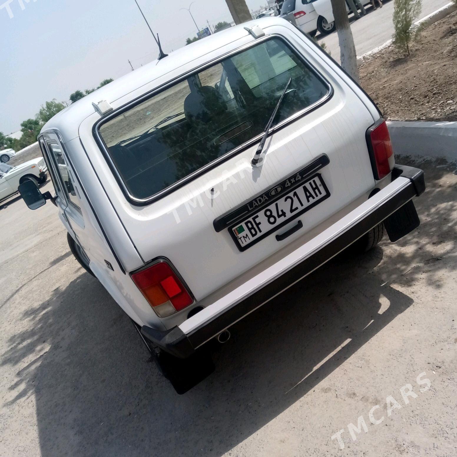 Lada Niva 2010 - 57 000 TMT - Теджен - img 5