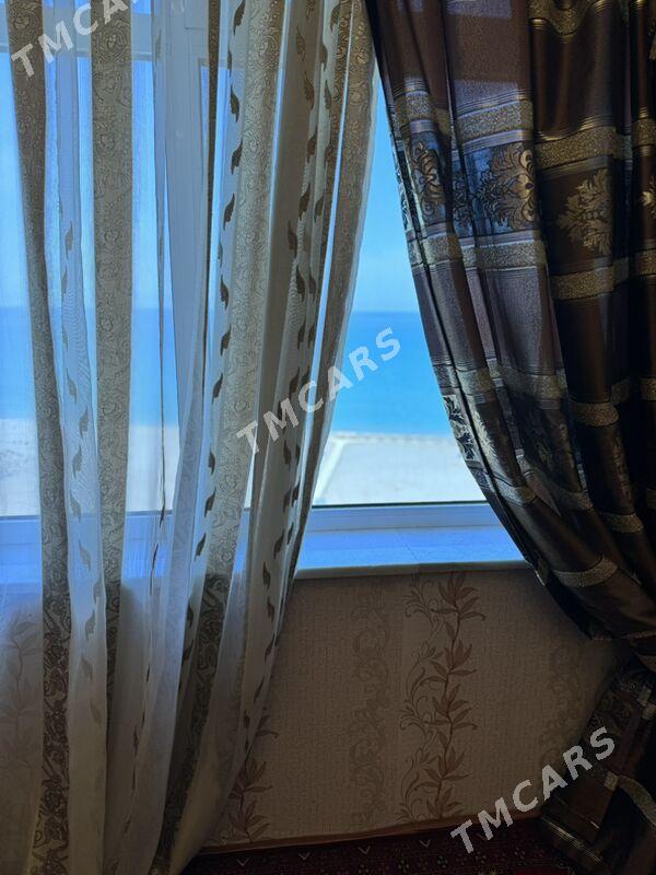 Eyesinden Tajir Otel - Туркменбаши - img 2
