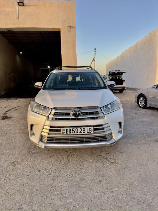 Toyota Highlander 2018 - 410 000 TMT - Dänew - img 8