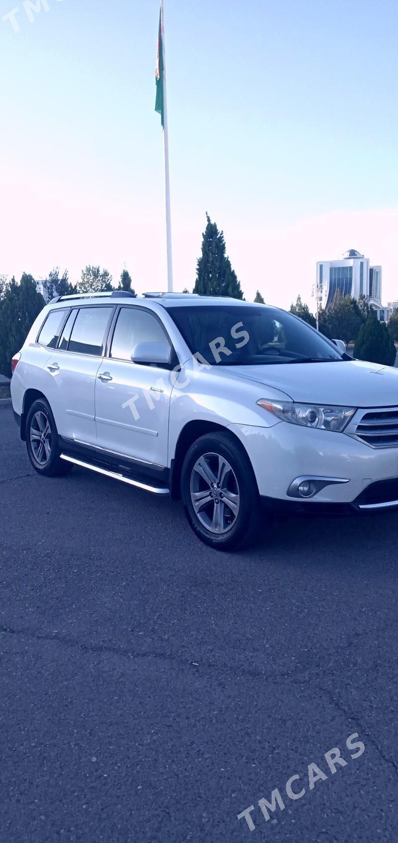 Toyota Highlander 2012 - 365 000 TMT - Дашогуз - img 9