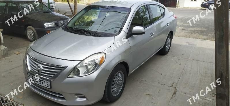 Nissan Versa 2011 - 100 000 TMT - Türkmenabat - img 4