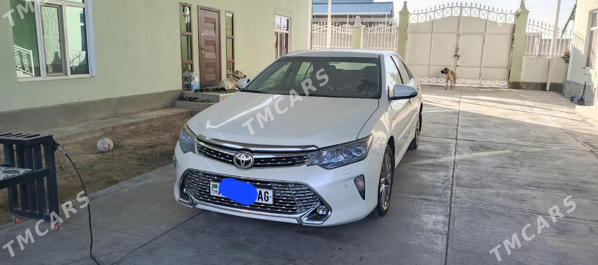 Toyota Camry 2017 - 520 000 TMT - Aşgabat - img 3