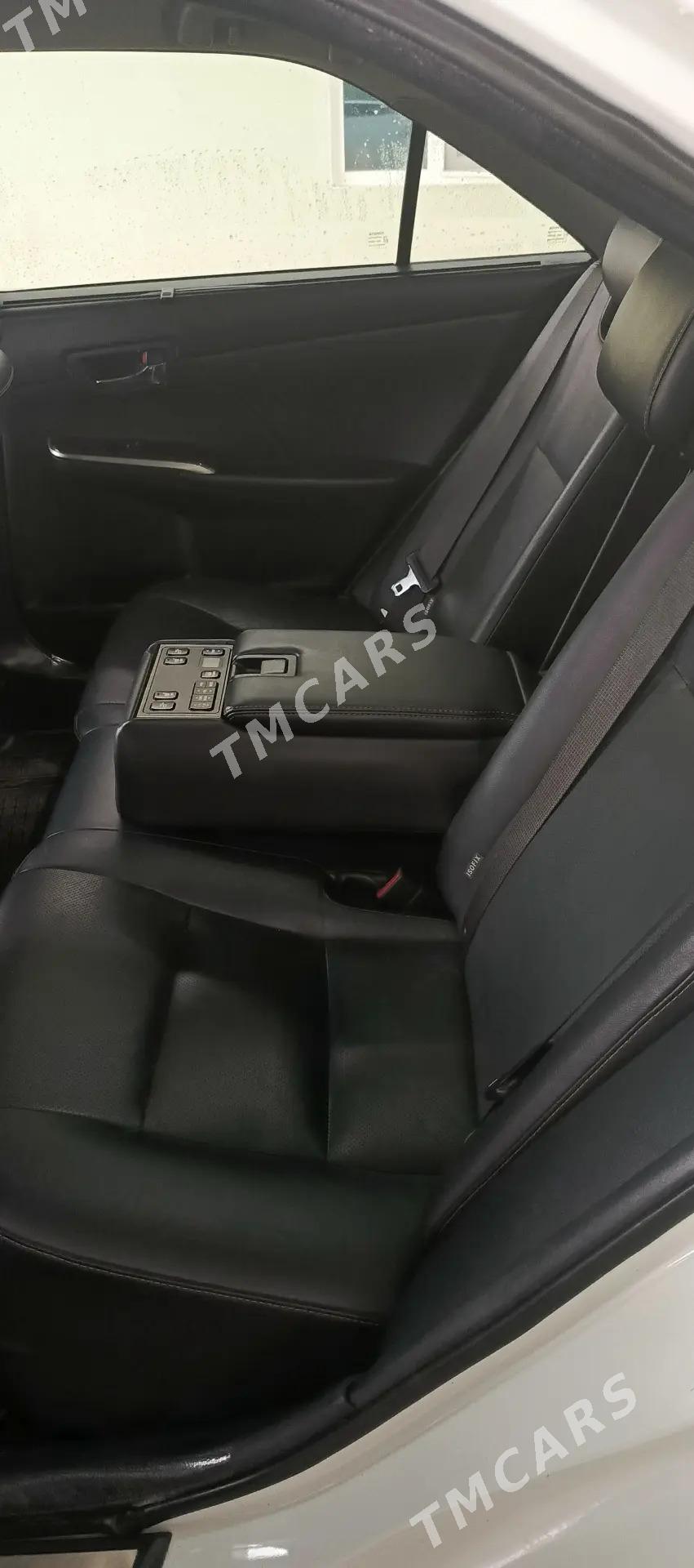 Toyota Camry 2017 - 520 000 TMT - Aşgabat - img 8
