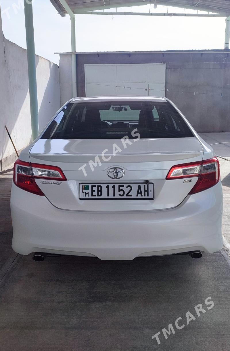 Toyota Camry 2012 - 220 000 TMT - Теджен - img 4