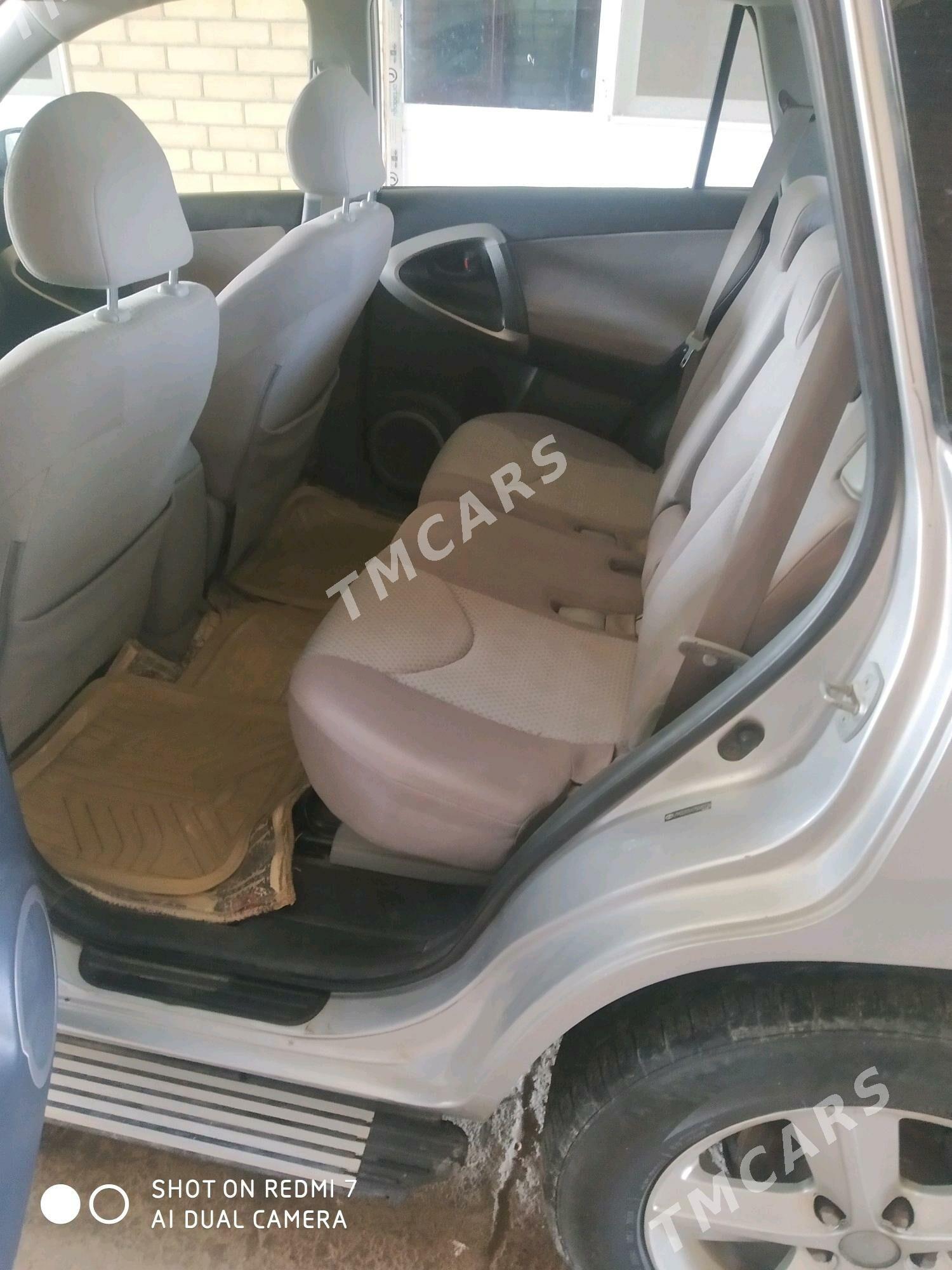 Toyota RAV4 2007 - 180 000 TMT - Çärjew - img 7