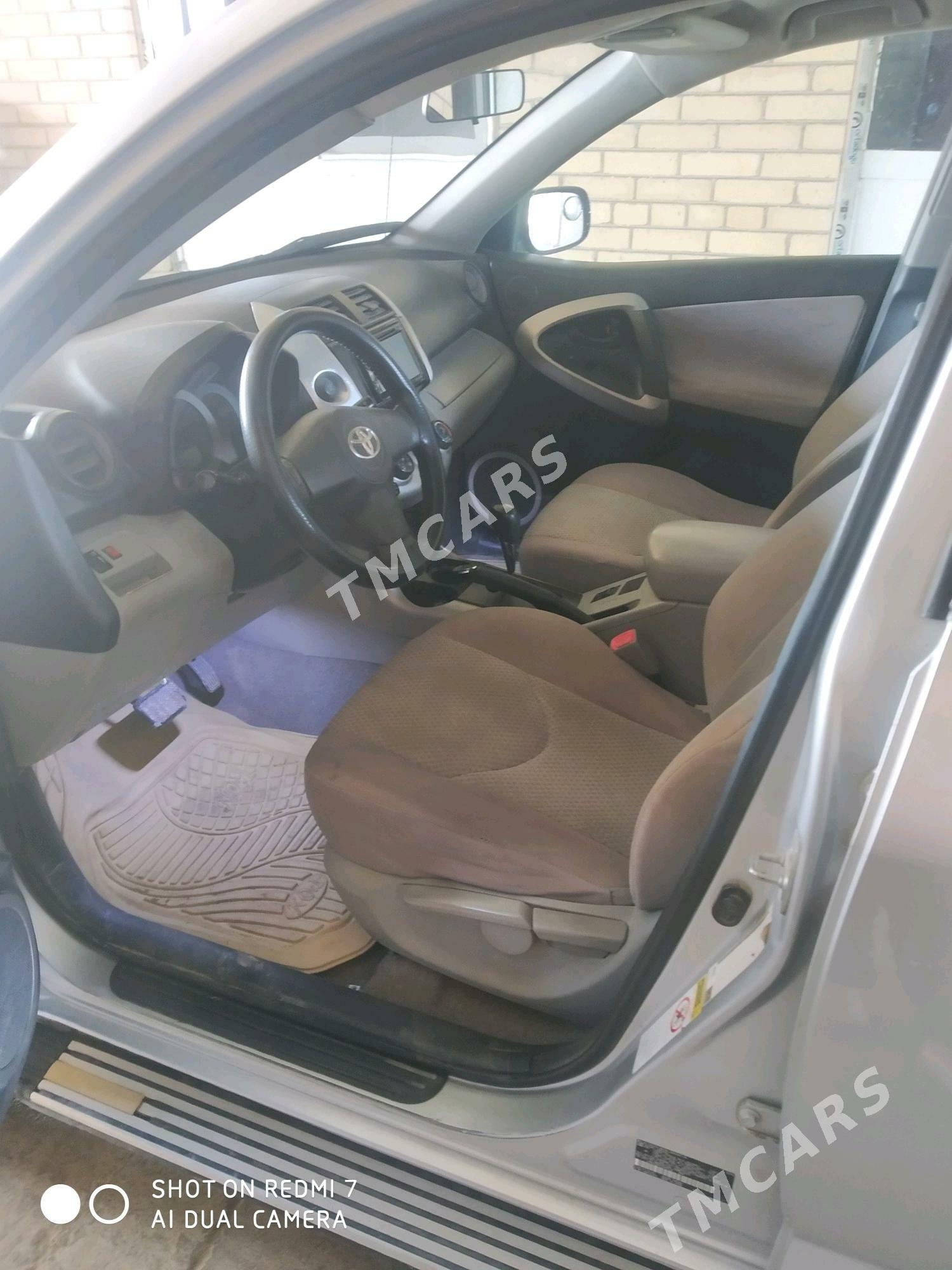 Toyota RAV4 2007 - 180 000 TMT - Çärjew - img 8